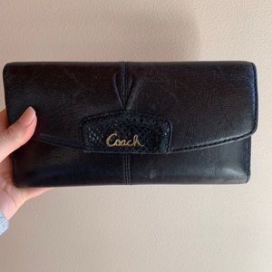 Coach wallet